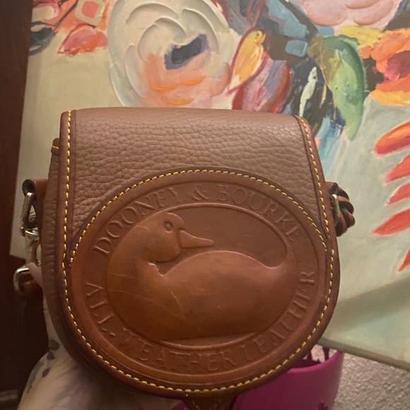 Purse - Picture 1 of 4